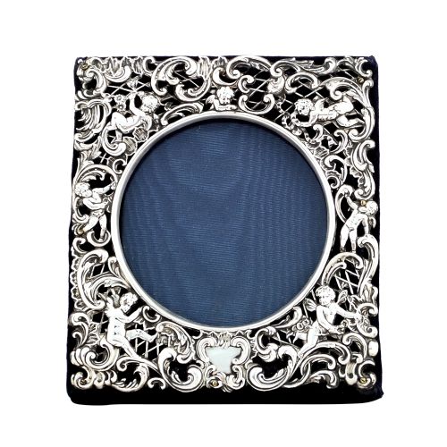 Antique Edwardian Sterling Silver 'Cherubs' Photo Frame 1902