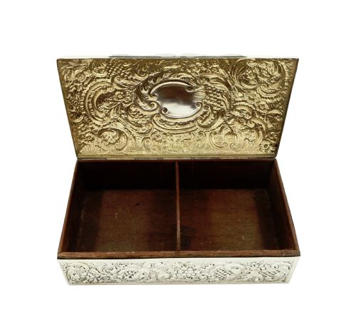 fig 1. Antique Edwardian Sterling Silver Cigarette Box 1903