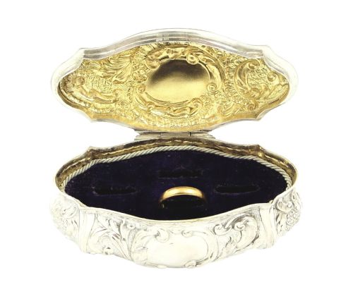 fig 1. Antique Edwardian Sterling Silver Ring Box 1902