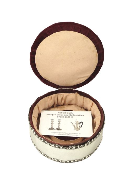 fig 1. Antique Edwardian Sterling Silver Ring / Trinket Box 1905