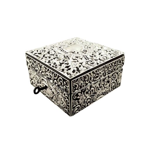 Antique Victorian Sterling Silver Cigarette / Trinket Box with Key 1896