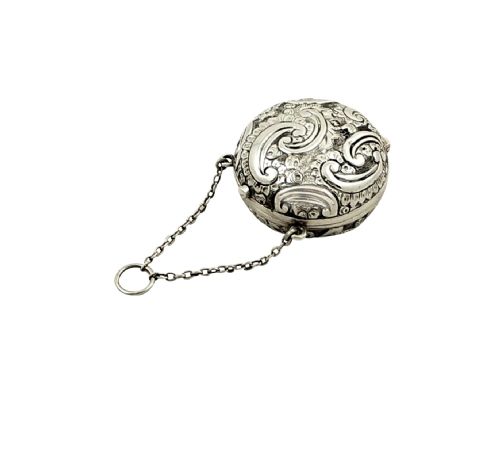 fig 1. Antique Victorian Sterling Silver Sovereign Purse 1897
