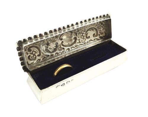 fig 1. Antique Edwardian Sterling Silver Ring Box 1904