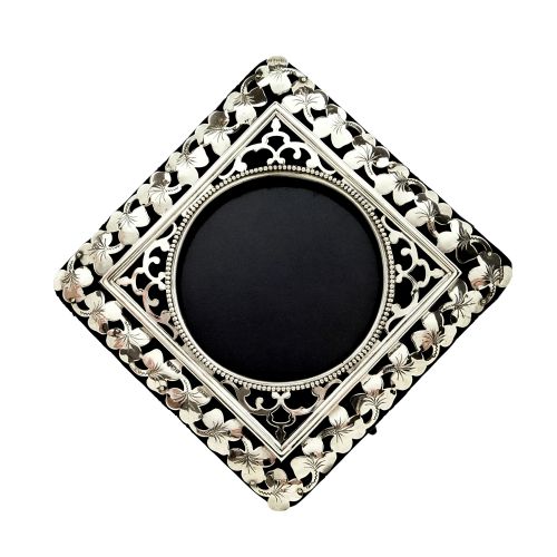 Antique Edwardian Sterling Silver 'Shamrock' Photo Frame 1902