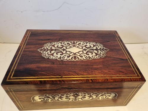 REGENCY ROSEWOOD DOCUMENT OR COLLECTOR'S BOX IN BEAUTIFUL ORIGINAL CONDITION - ADDITIONAL PHOTO 1