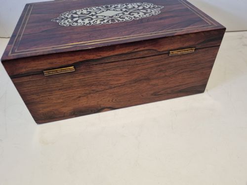 REGENCY ROSEWOOD DOCUMENT OR COLLECTOR'S BOX IN BEAUTIFUL ORIGINAL CONDITION - ADDITIONAL PHOTO 3