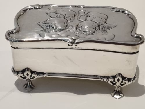 Edwardian Silver Trinket Box Birmingham 1903 'Angels'