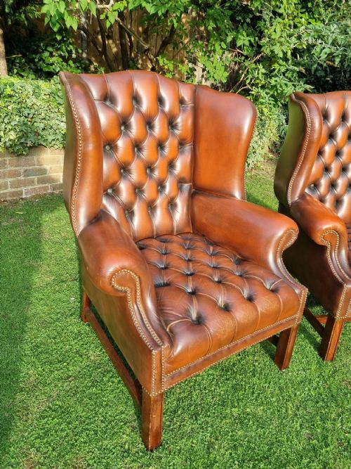 PAIR ANTIQUE GEORGE LLL STYLE LEATHER CHESTERFIELD WING ARMCHAIRS - ADDITIONAL PHOTO 2