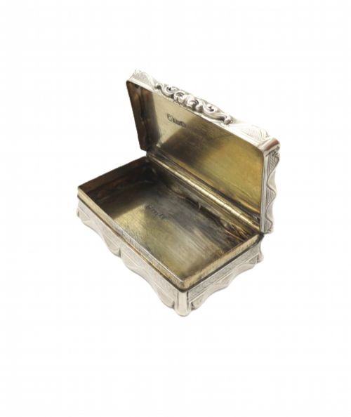 ANTIQUE VICTORIAN STERLING SILVER SNUFF BOX 1855 - ADDITIONAL PHOTO 2