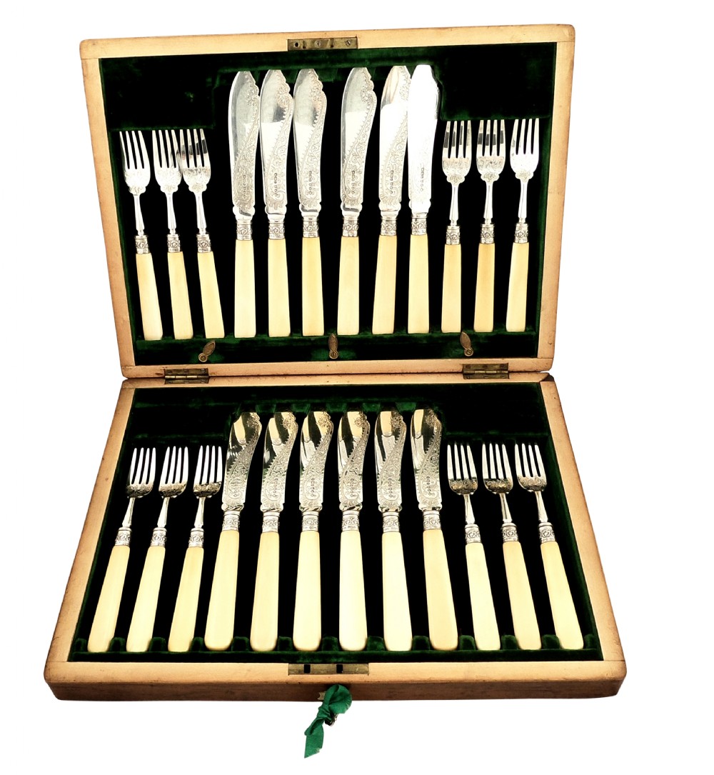 Antique Edwardian Sterling Silver & Bone Canteen Fish Cutlery 1901