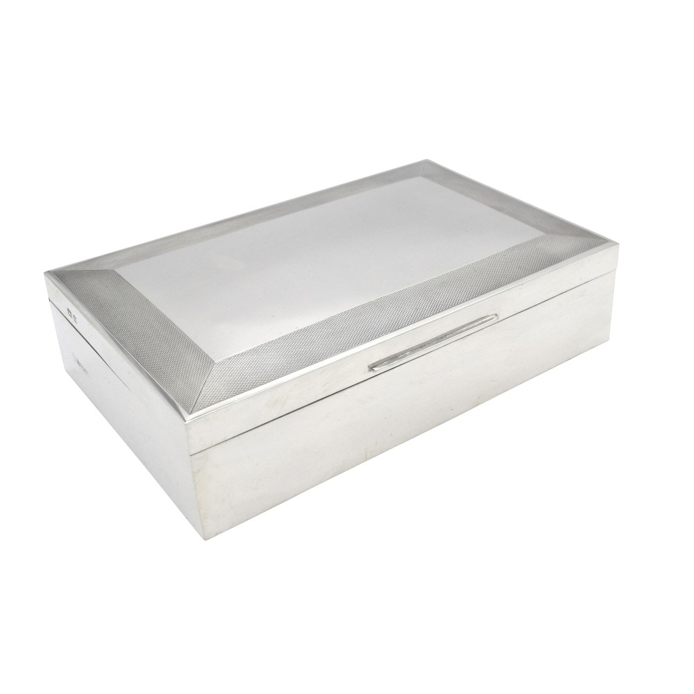 Vintage Sterling Silver Cigarette / Trinket Box 