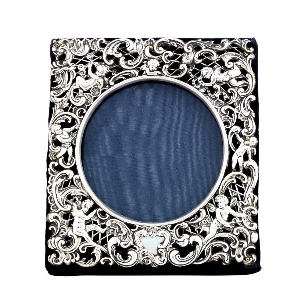 Antique Edwardian Sterling Silver 'Cherubs' Photo Frame 1902