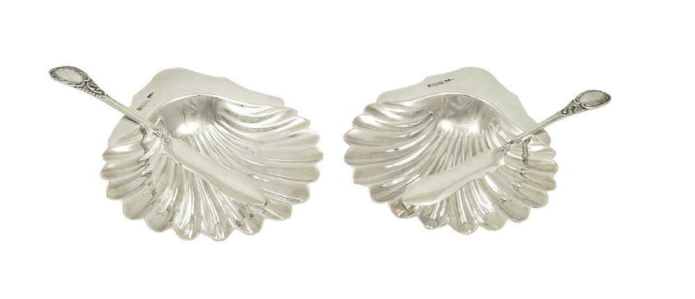 Pair of Antique Edwardian Sterling Silver Shell Dishes & Knives in Case - Mappin & Webb 1906 View VIII