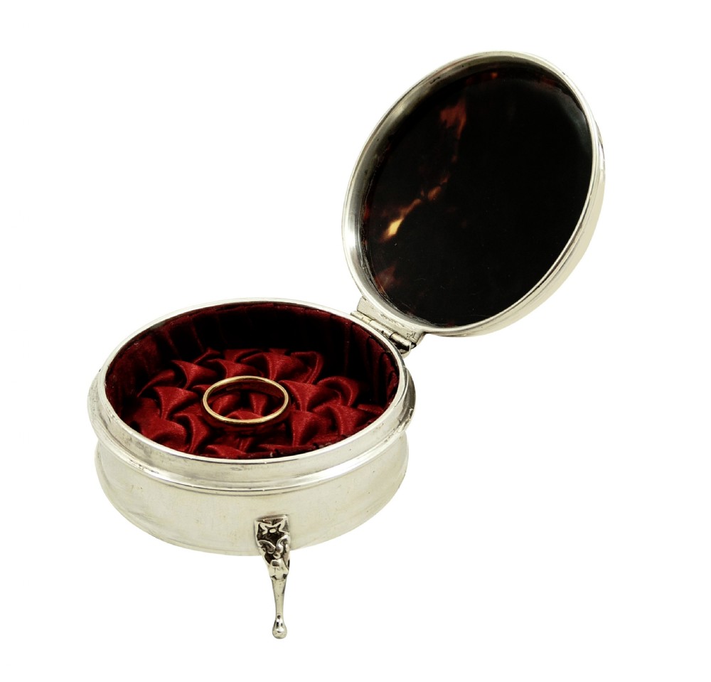 Antique Sterling Silver & Tortoiseshell Trinket Box 1912 - Walker & Hall View VIII
