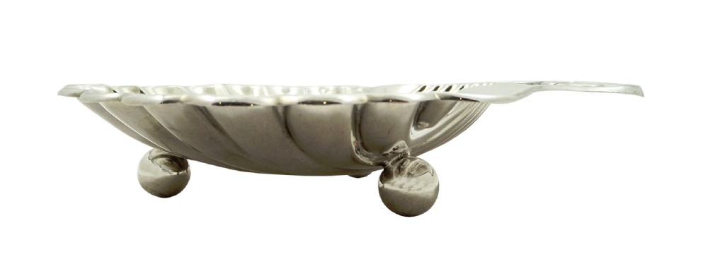 Antique Victorian Sterling Silver Shell Butter Dish & Knife 1892 View V