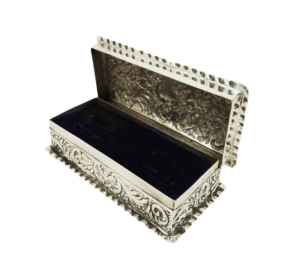 Antique Victorian Sterling Silver Ring Box with Cherubs 1898 View III
