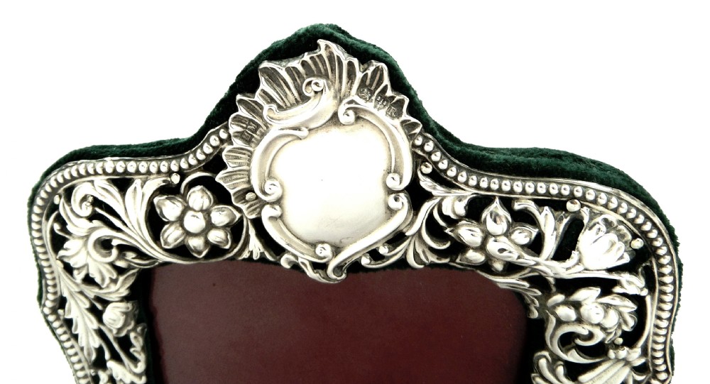 Antique Victorian Sterling Silver 8