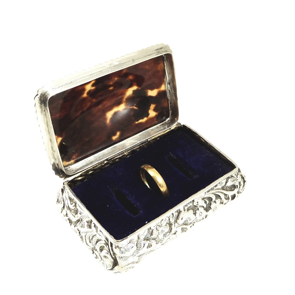 Unusual Antique Victorian Sterling Silver & Tortoiseshell Ring Box 1896