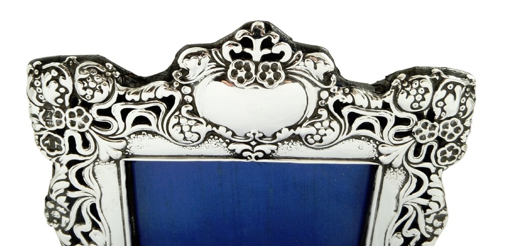 Antique Art Nouveau Sterling Silver Photo Frame 1902 View VII