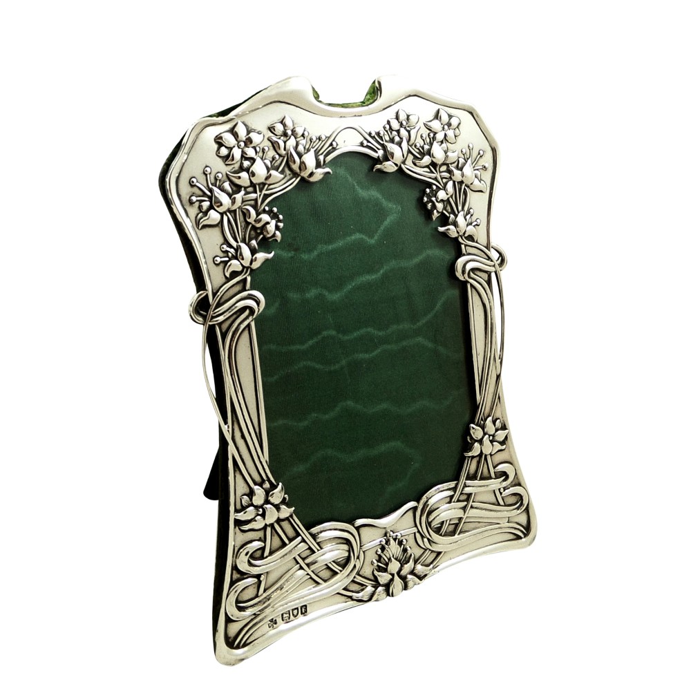 Antique Art Nouveau Sterling Silver Photo Frame 1901