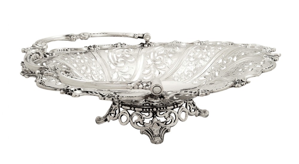 Antique Early Victorian Sterling Silver Basket - 1846 View III