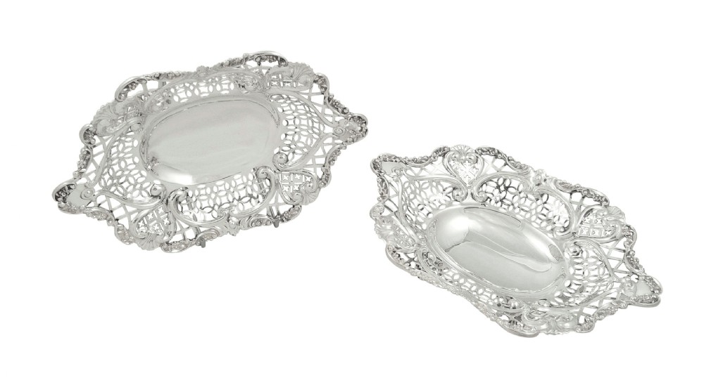 Pair of Antique Victorian Sterling Silver Dishes 1896 View IX