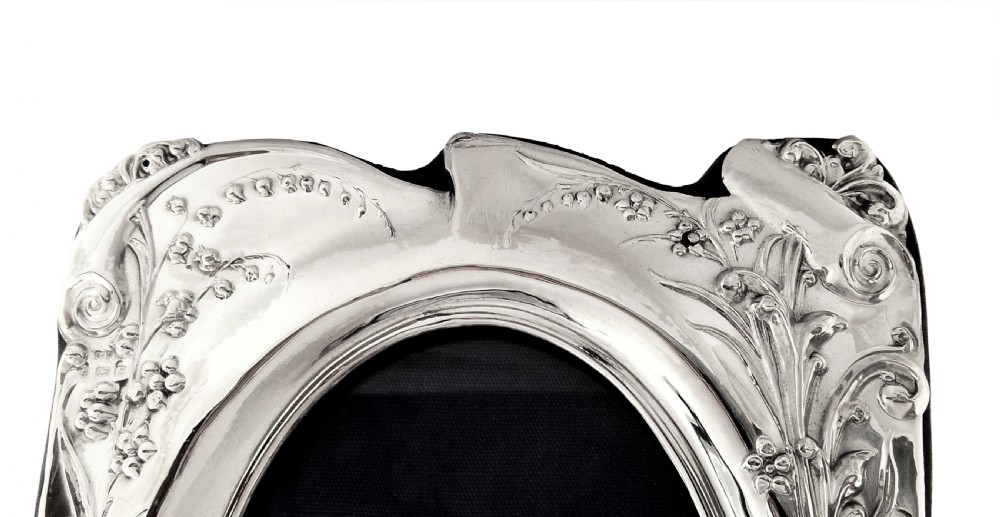Antique Edwardian Sterling Silver Photo Frame 1902 View II