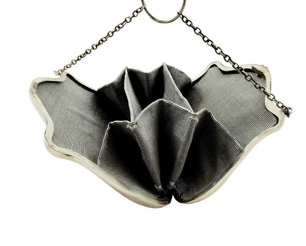Antique Sterling Silver Purse 1918 View II