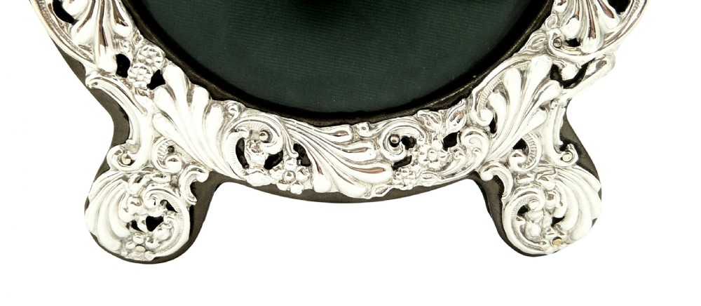 Antique Victorian Sterling Silver Photo Frame 1899 View IV