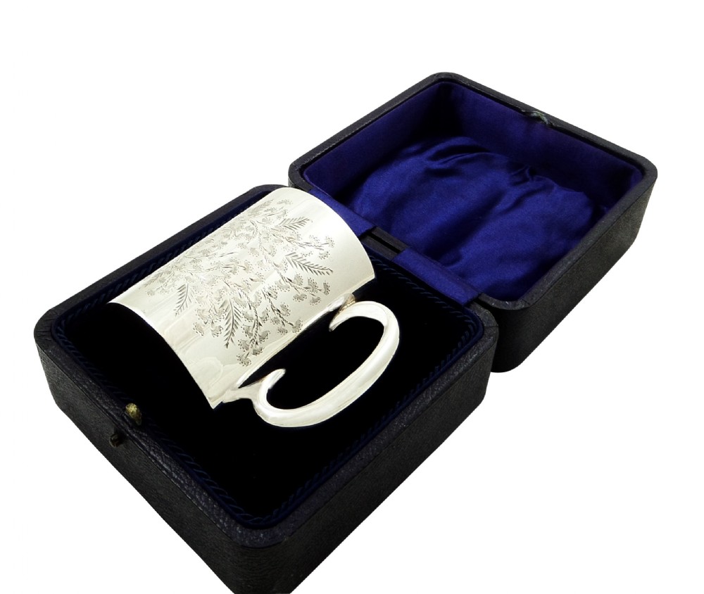 Antique Sterling Silver Christening Mug/Tankard in Case 1912 View IX