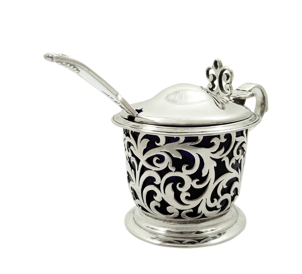 Antique Early Victorian Sterling Silver Mustard Pot 1841 View VI