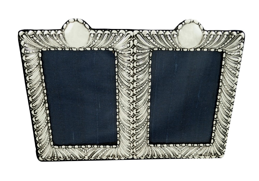 Antique Victorian Sterling Silver Double Photo Frame 1897 View VI