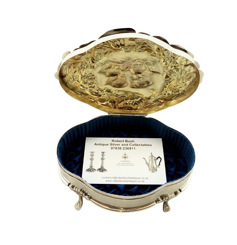 Large Antique Edwardian Sterling Silver 'Angels' Trinket Box 1902 View VI