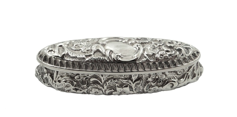 Antique Edwardian Sterling Silver Trinket Box 1901 View II