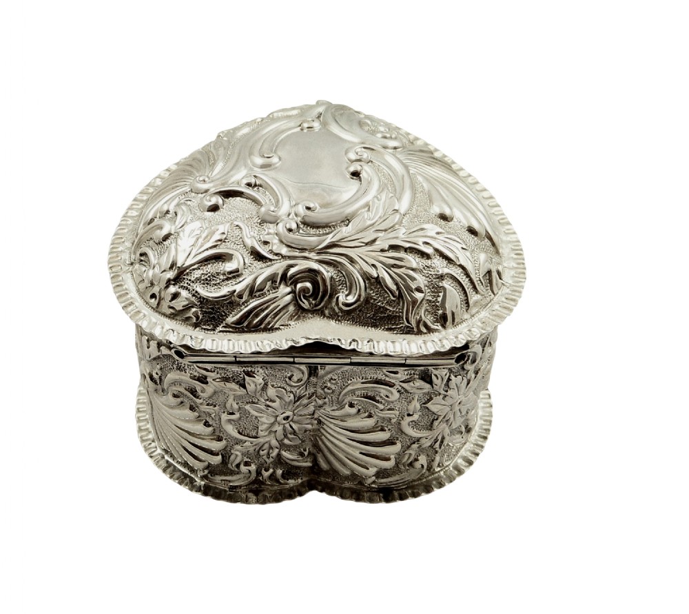 Antique Victorian Sterling Silver Heart Trinket Box 1890 View III
