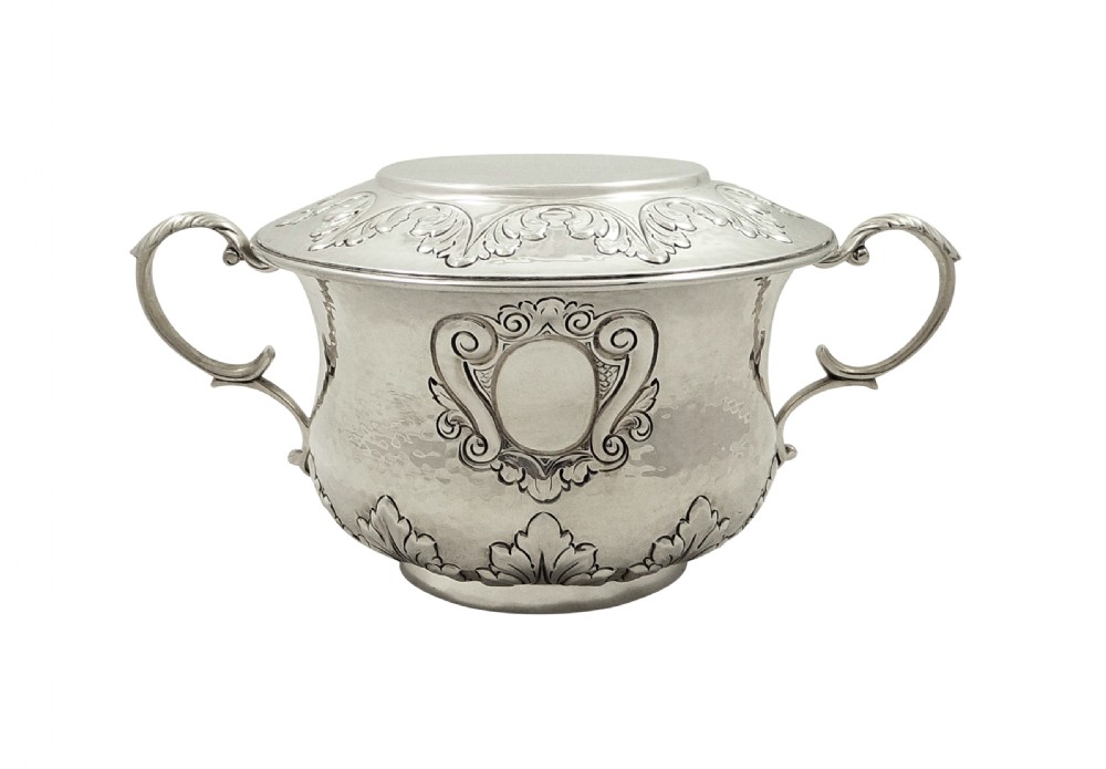 Antique Edwardian Sterling Silver Porringer with Lid 1902 View VII
