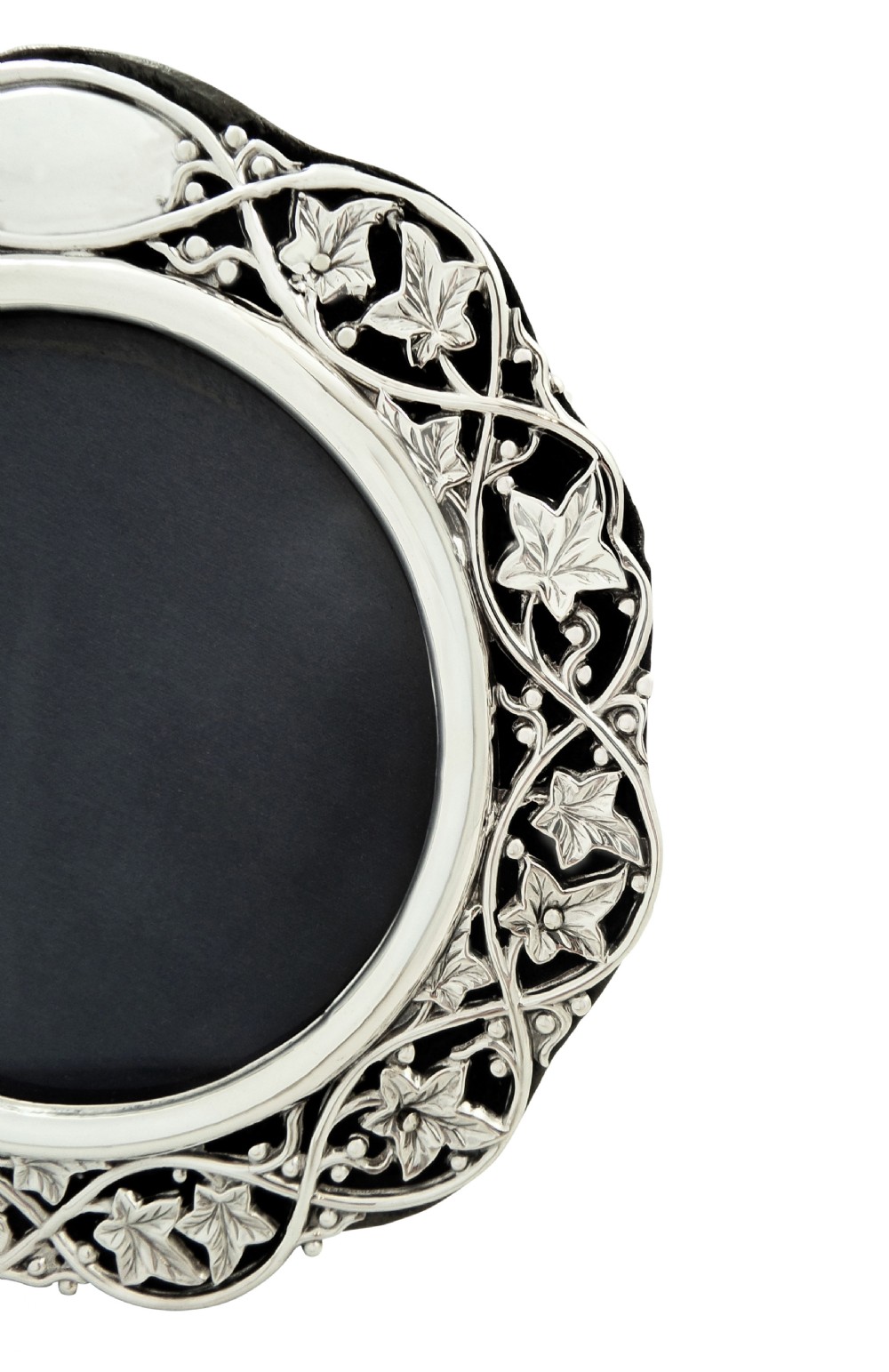 Antique Edwardian Sterling Silver Circular Photo Frame 1901 View II