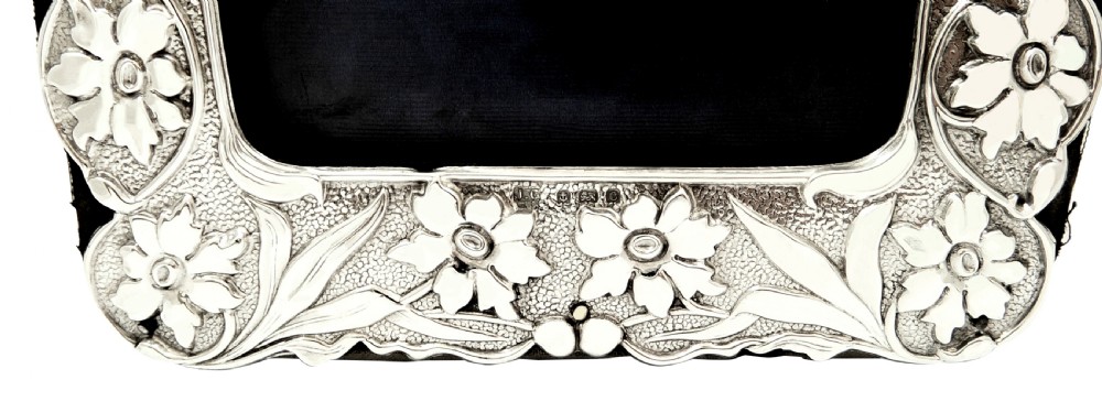 Antique Art Nouveau Sterling Silver Photo Frame 1902 View VI