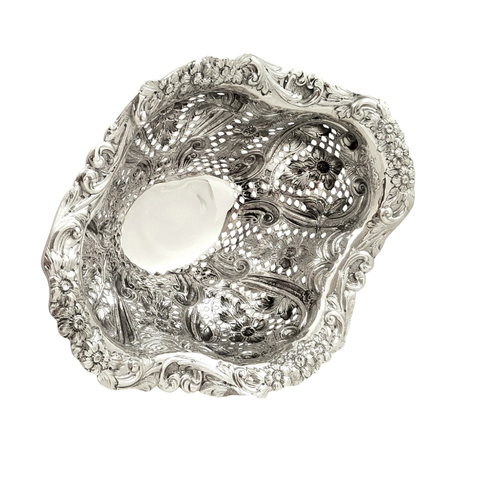 Antique Victorian Sterling Silver Pierced Bowl / Dish 1892 View VII