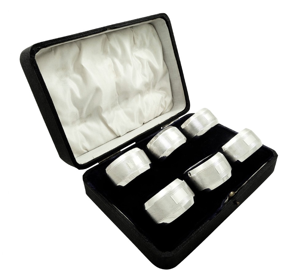 Set of 6 Antique Sterling Silver Napkin Rings in Case 1931 View X