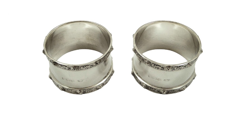 Pair of Antique Sterling Silver Napkin Rings in Case 1949 View VI