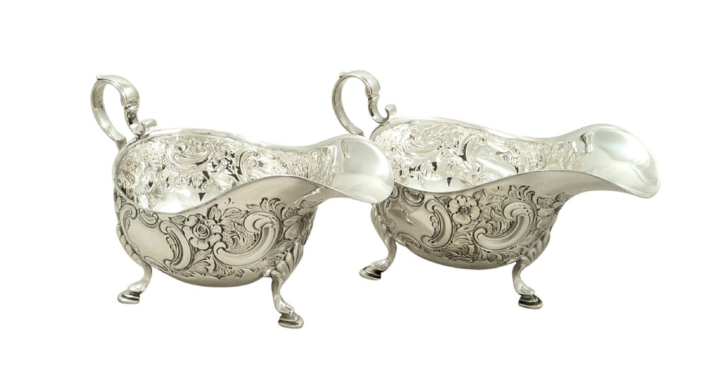 Pair of Antique Sterling Silver Sauce Boats / Gravy Jugs 1912 View IV