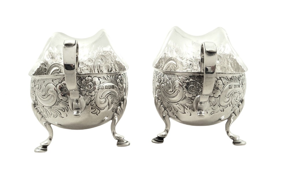 Pair of Antique Sterling Silver Sauce Boats / Gravy Jugs 1912 View VI