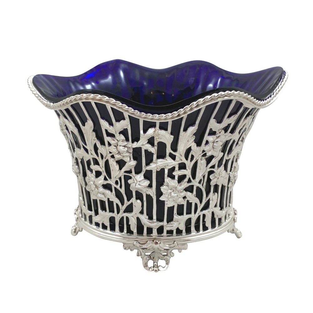 Antique Victorian Sterling Silver & Blue Glass Liner Dish / Bowl 1899