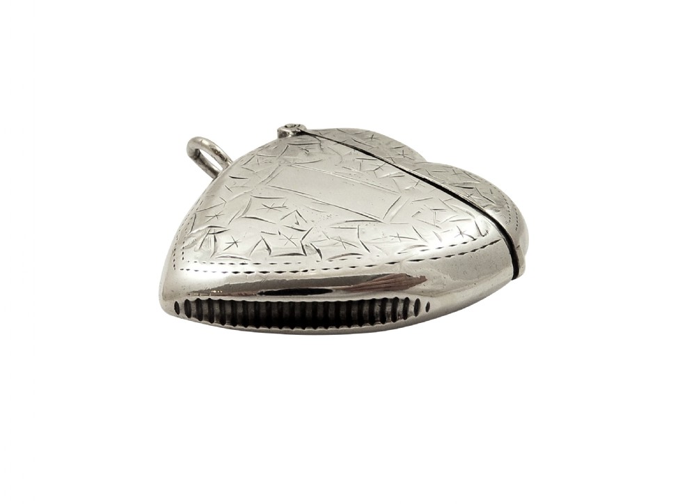 Antique Edwardian Sterling Silver Heart Vesta Case 1906 View V