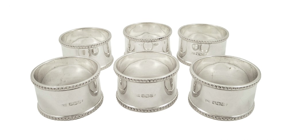 Set of 6 Antique Sterling Silver Napkin Rings in Case - Walker & Hall 1927 View II