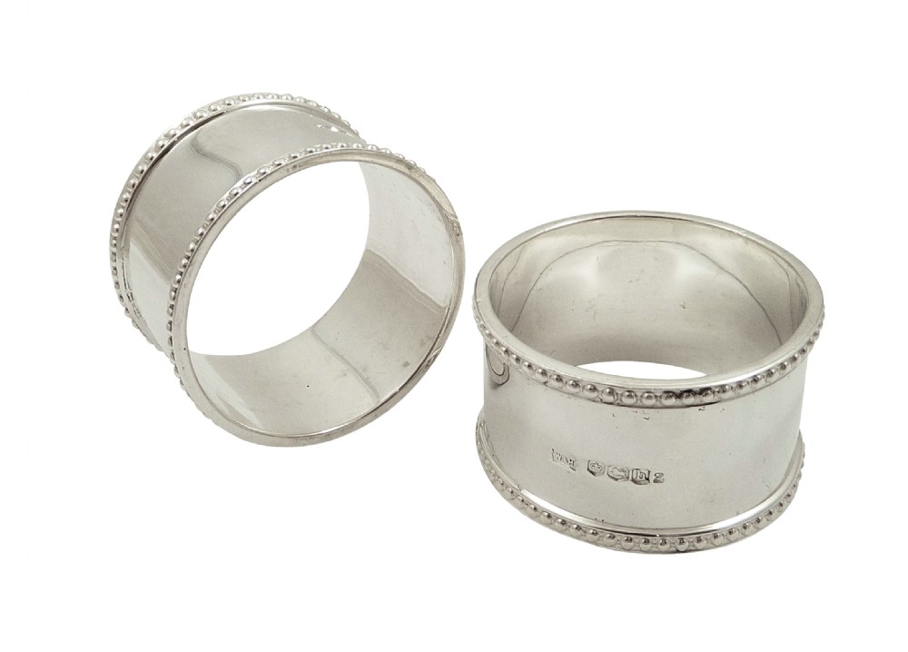 Set of 6 Antique Sterling Silver Napkin Rings in Case - Walker & Hall 1927 View IX