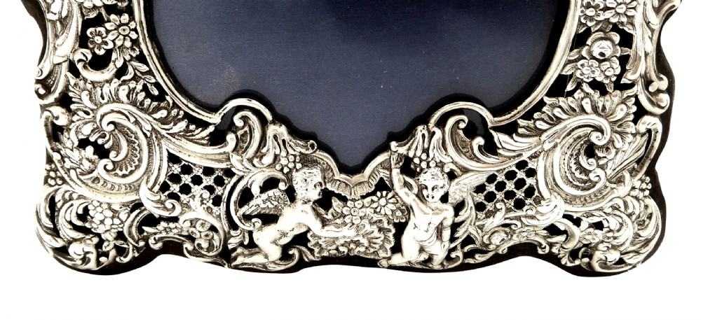 Antique Victorian Sterling Silver 'Cherubs' Photo Frame 1894 View VII