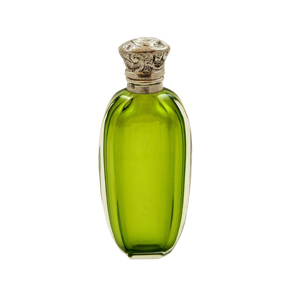 Antique Sterling Silver & Green Glass Perfume / Scent Bottle 1912
