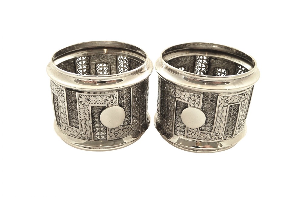 Pair of Antique Victorian Sterling Silver Filigree Napkin Rings in Case 1890 View III